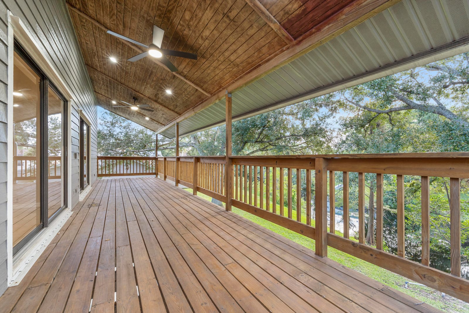 8070 SE RIVER Lane, Stuart, FL 34997 photo 10