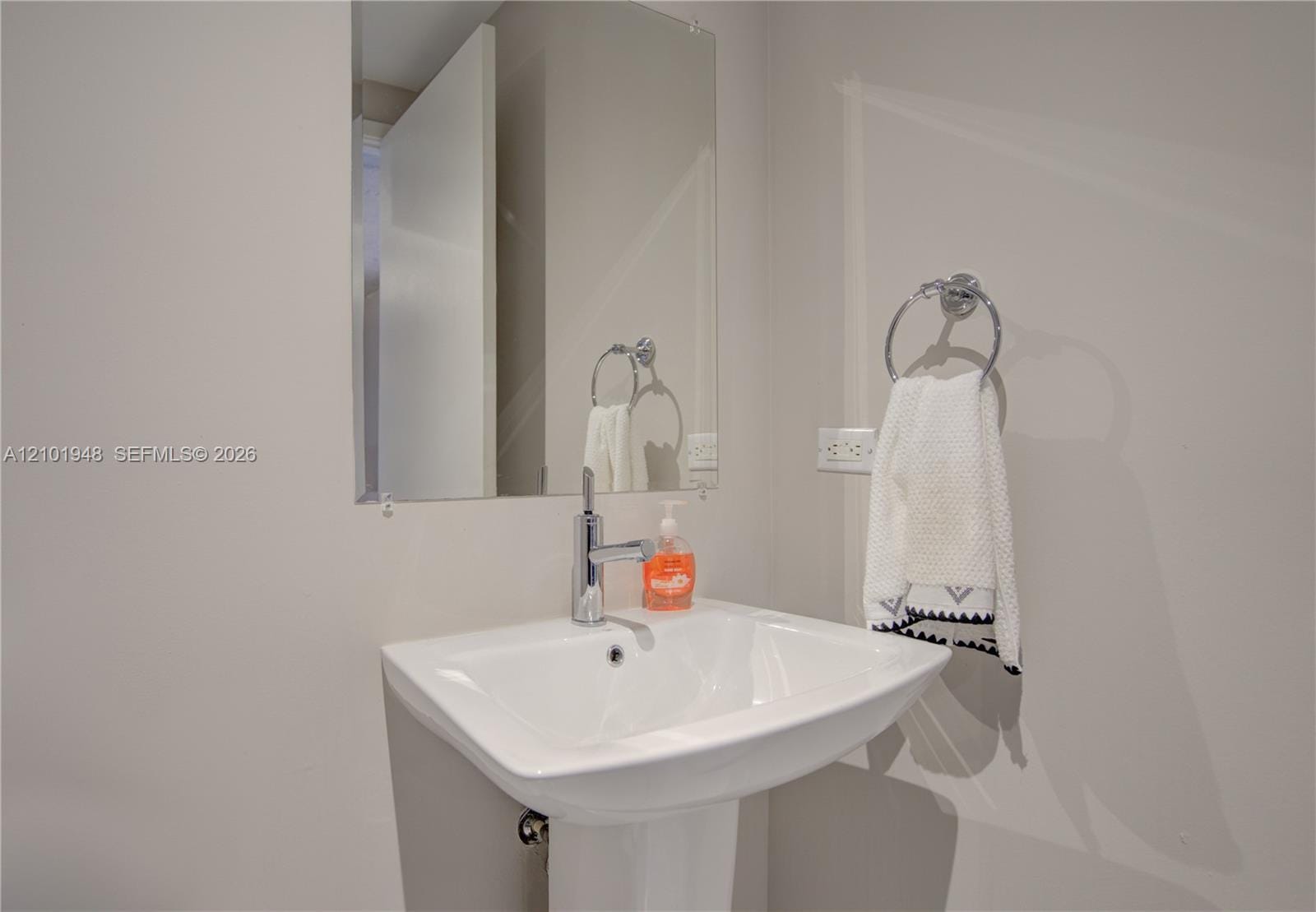 3451 NE 1st Avenue PM05 — photo 10