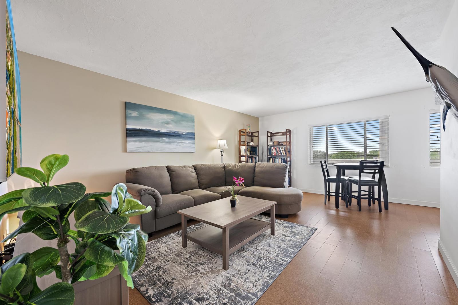 2381 Sunset Avenue 306, Lake Worth Beach, FL 33461 photo 2
