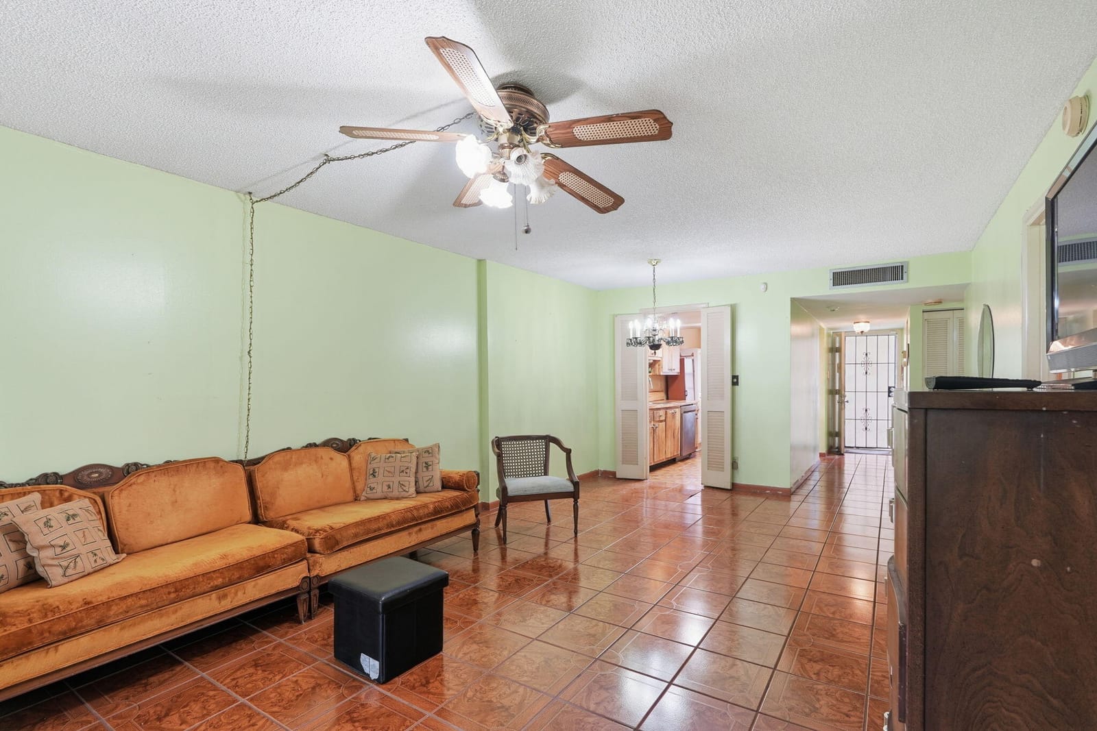 3000 NW 48th Terrace 130, Lauderdale Lakes, FL 33313 photo 4