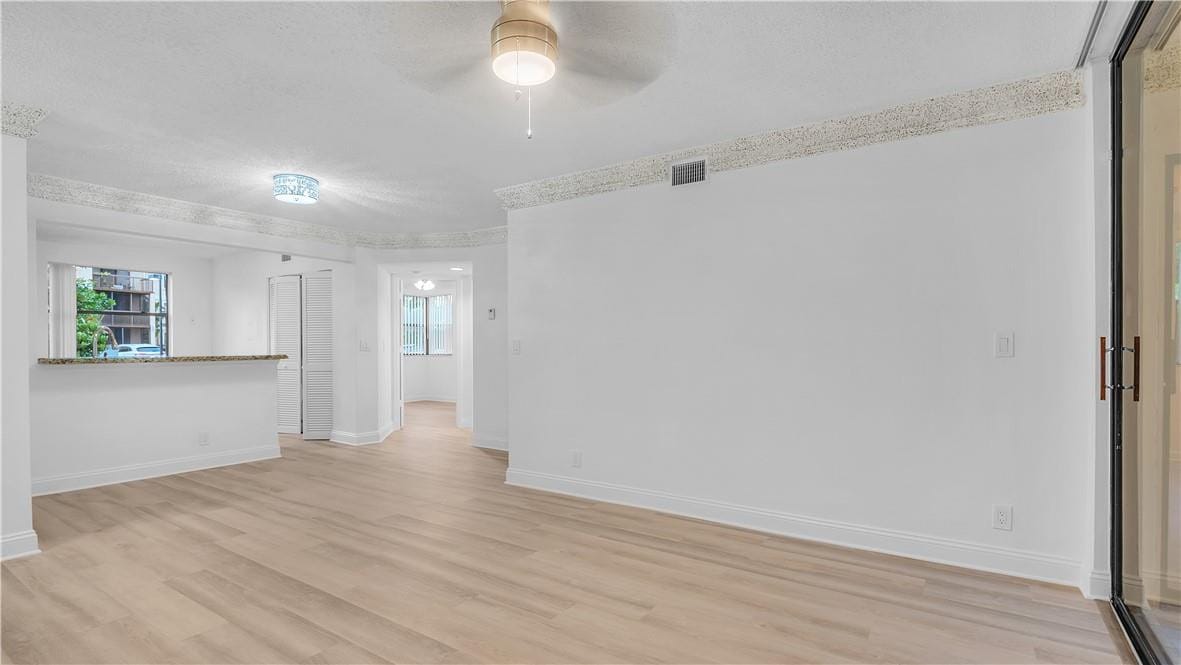 5681 RIVERSIDE Drive 101A6 — photo 6