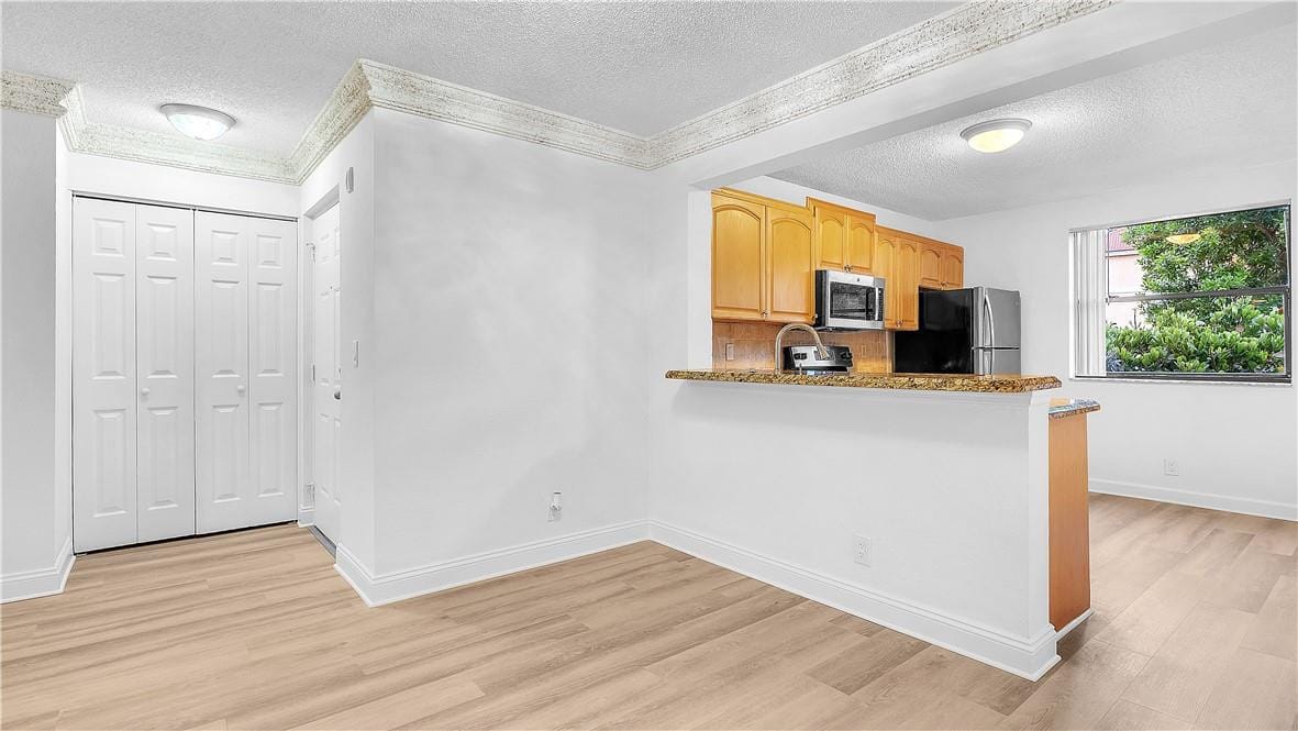 5681 RIVERSIDE Drive 101A6 — photo 8