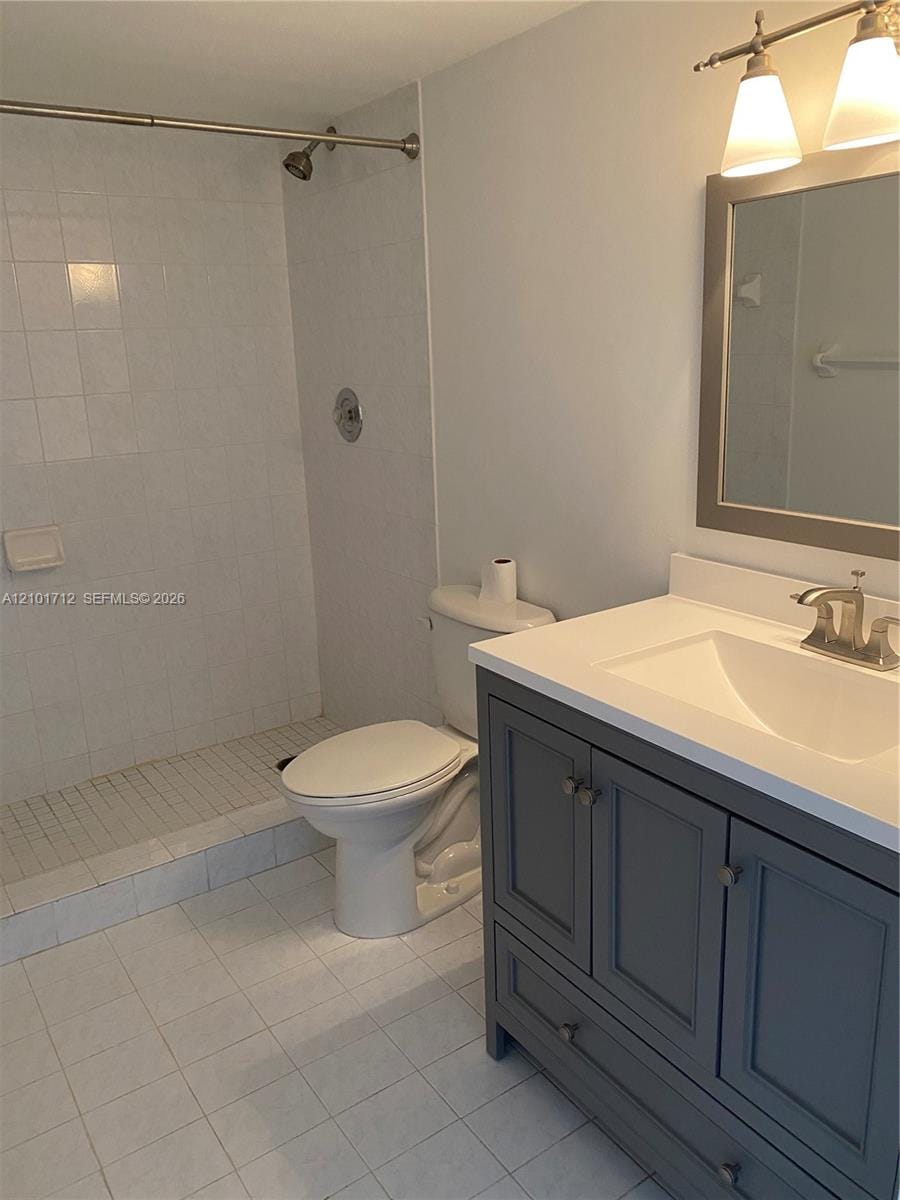 1688 West Avenue 407, Miami Beach, FL 33139 photo 13