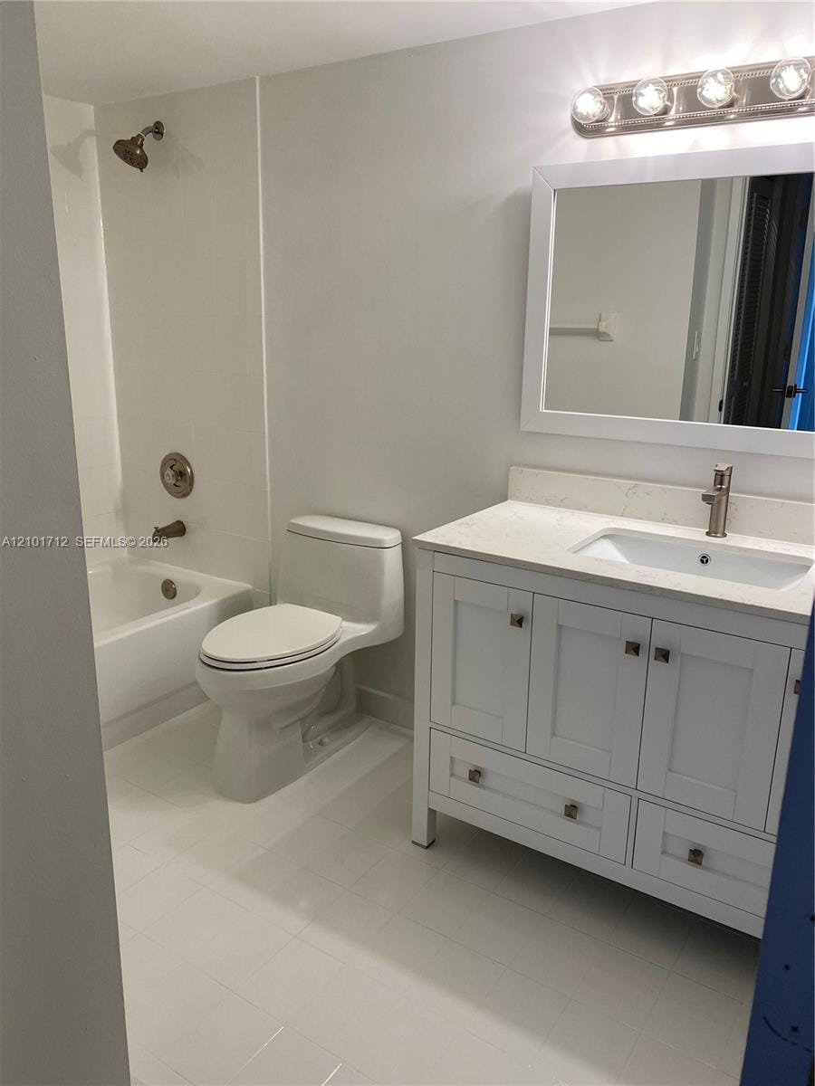 1688 West Avenue 407, Miami Beach, FL 33139 photo 6