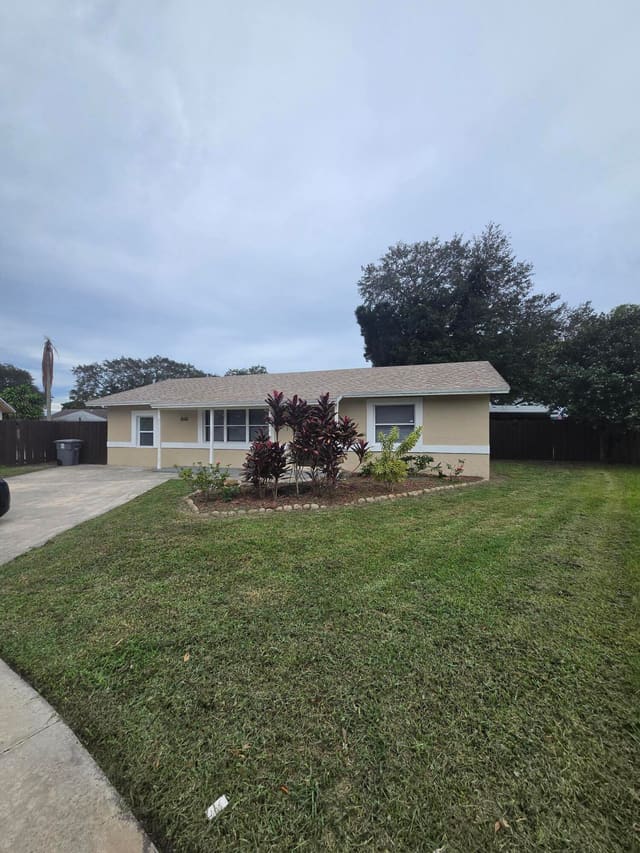 18451 SPANISH ISLES Place, Boca Raton, FL 33496
