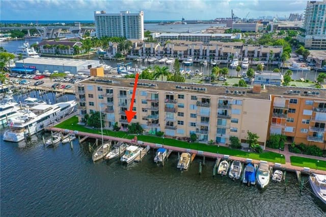 1777 SE 15TH Street 121, Fort Lauderdale, FL 33316