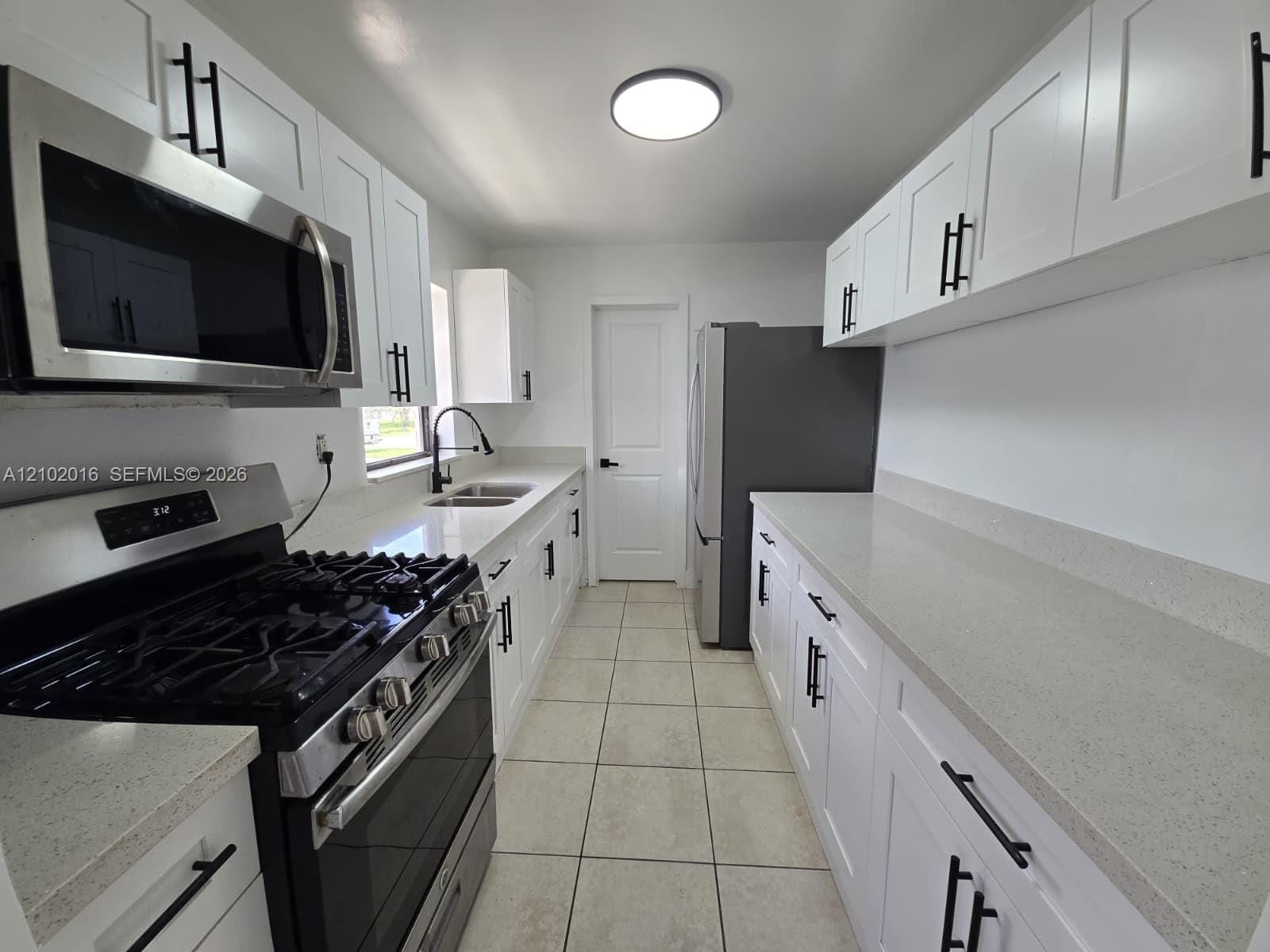 10400 SW 198th Street, Cutler Bay, FL 33157 photo 4