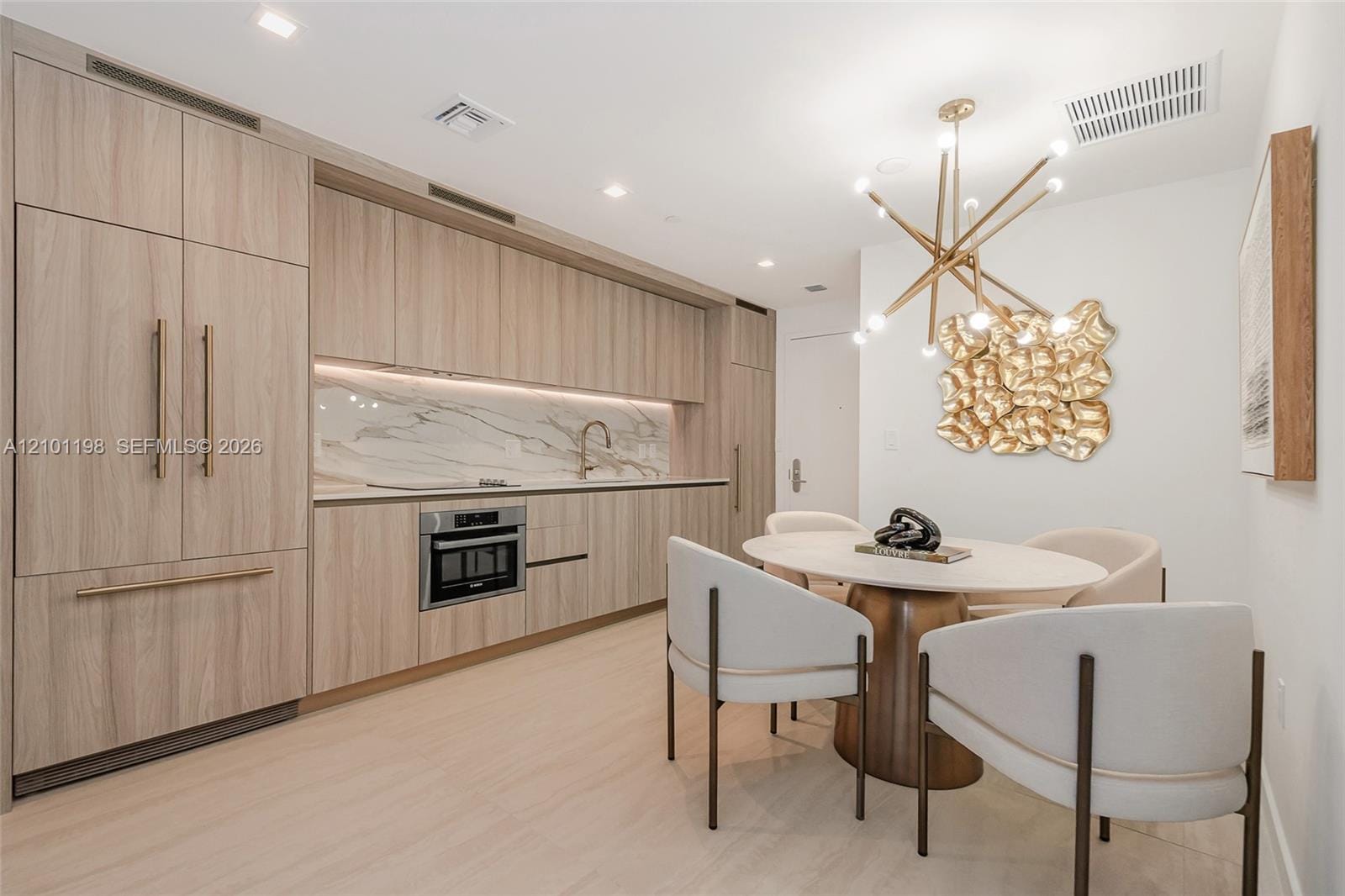 77 SE 5th Street 2208, Miami, FL 33131 photo 11