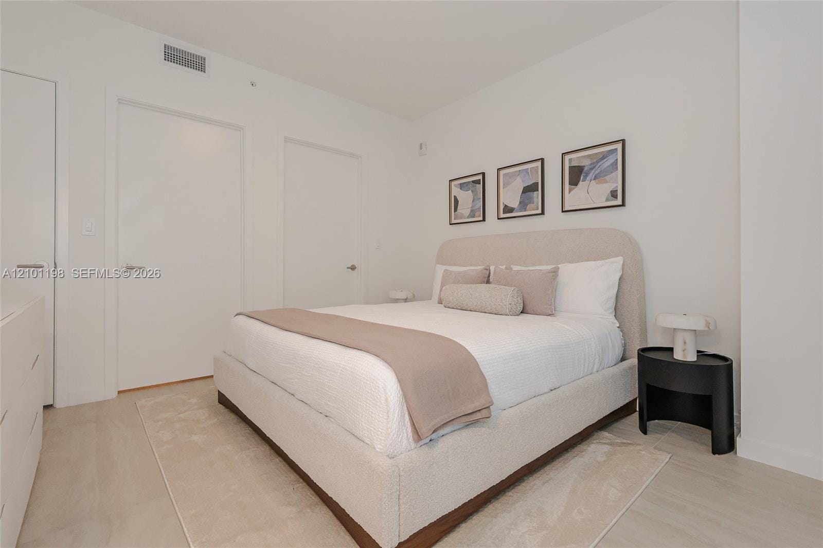 77 SE 5th Street 2208, Miami, FL 33131 photo 15