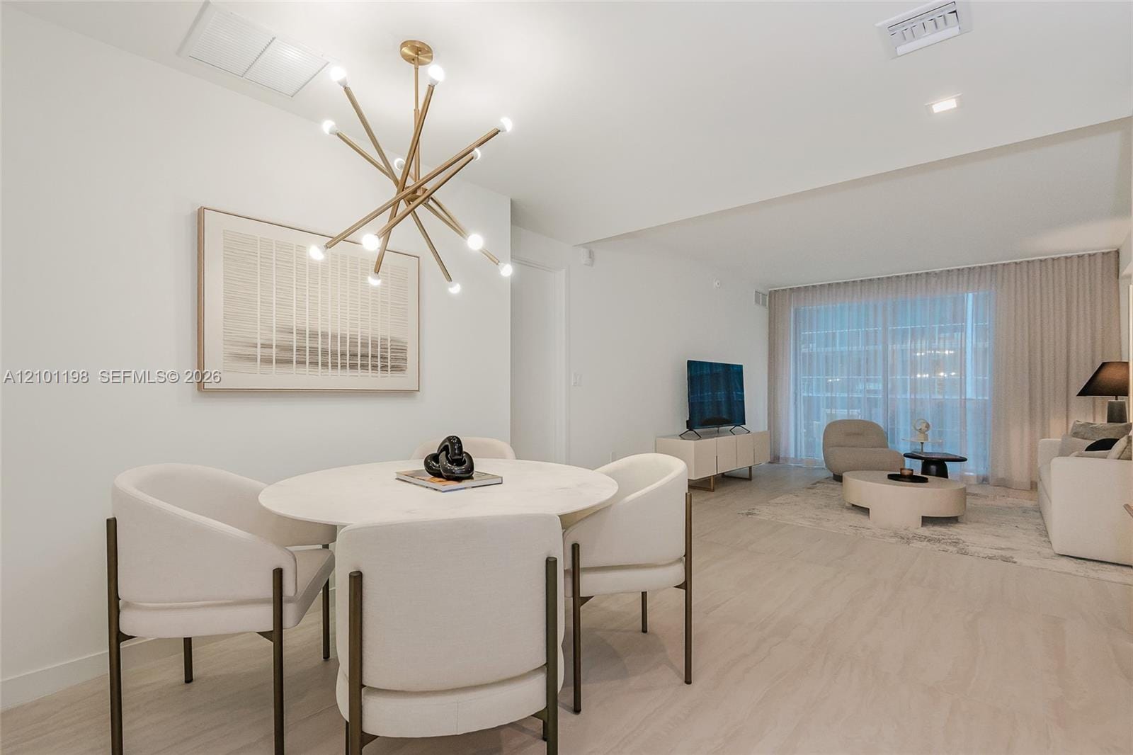 77 SE 5th Street 2208, Miami, FL 33131 photo 8