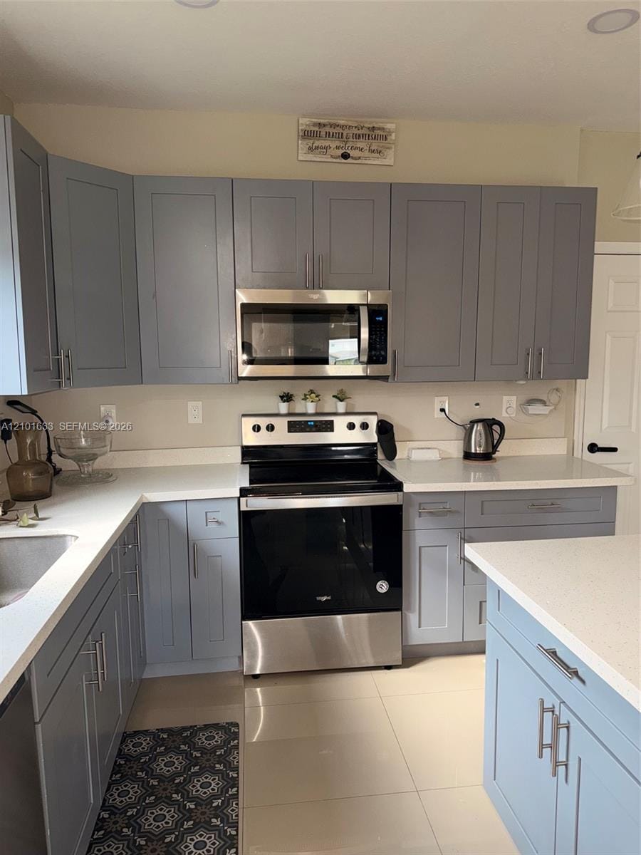 508 NW 7th Court — photo 3