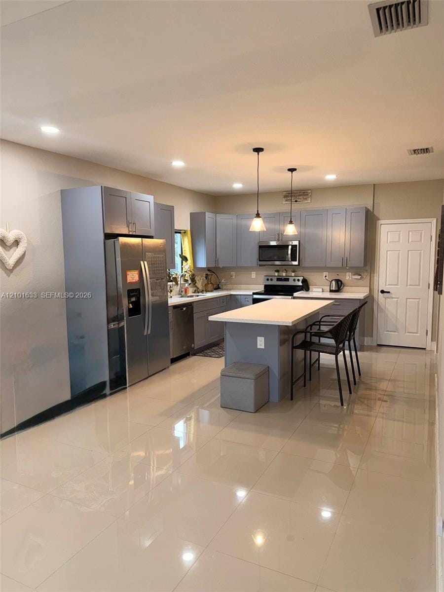 4 bedroom home for sale at 508 7th, Hallandale Beach, FL 33009 — $649,900