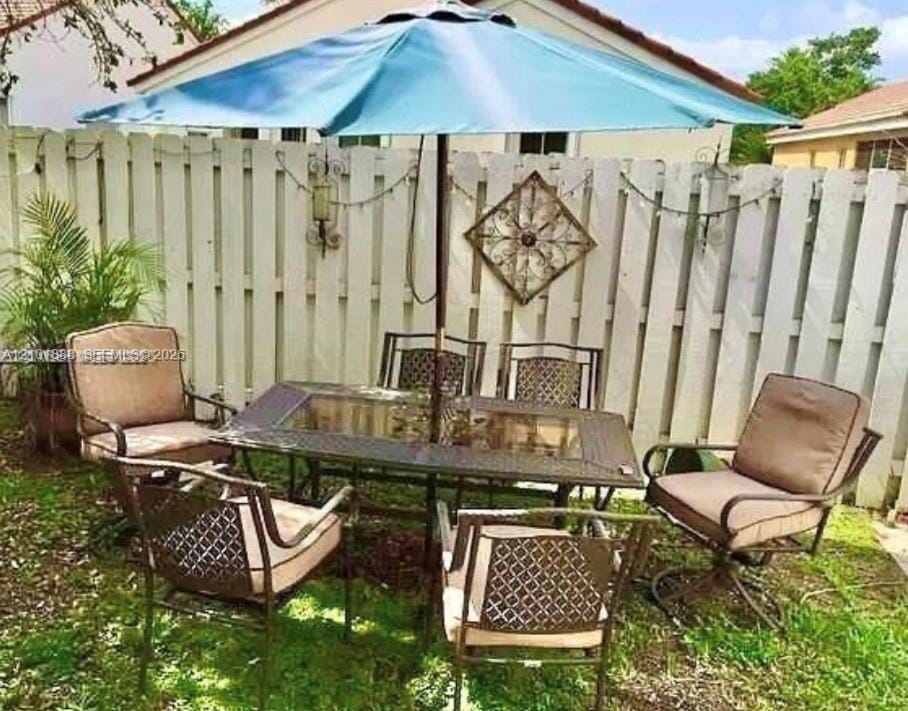 932 Falling Water Road, Weston, FL 33326 photo 5