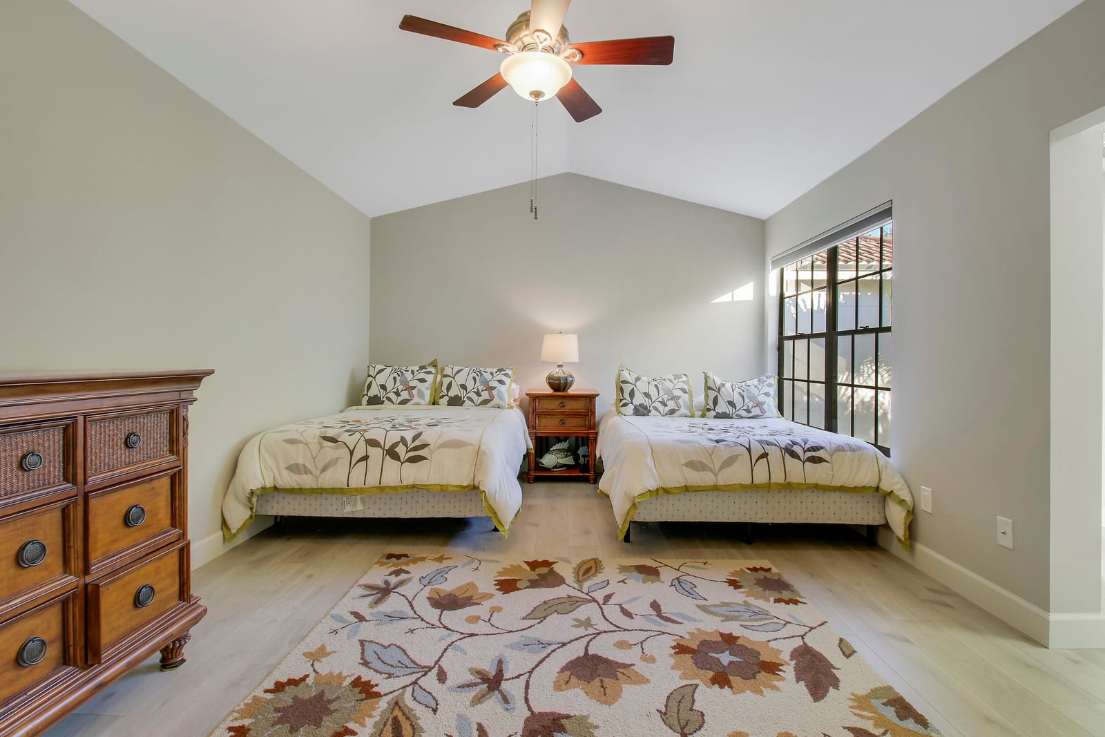 587 Prestwick Circle 2, Palm Beach Gardens, FL 33418 photo 19
