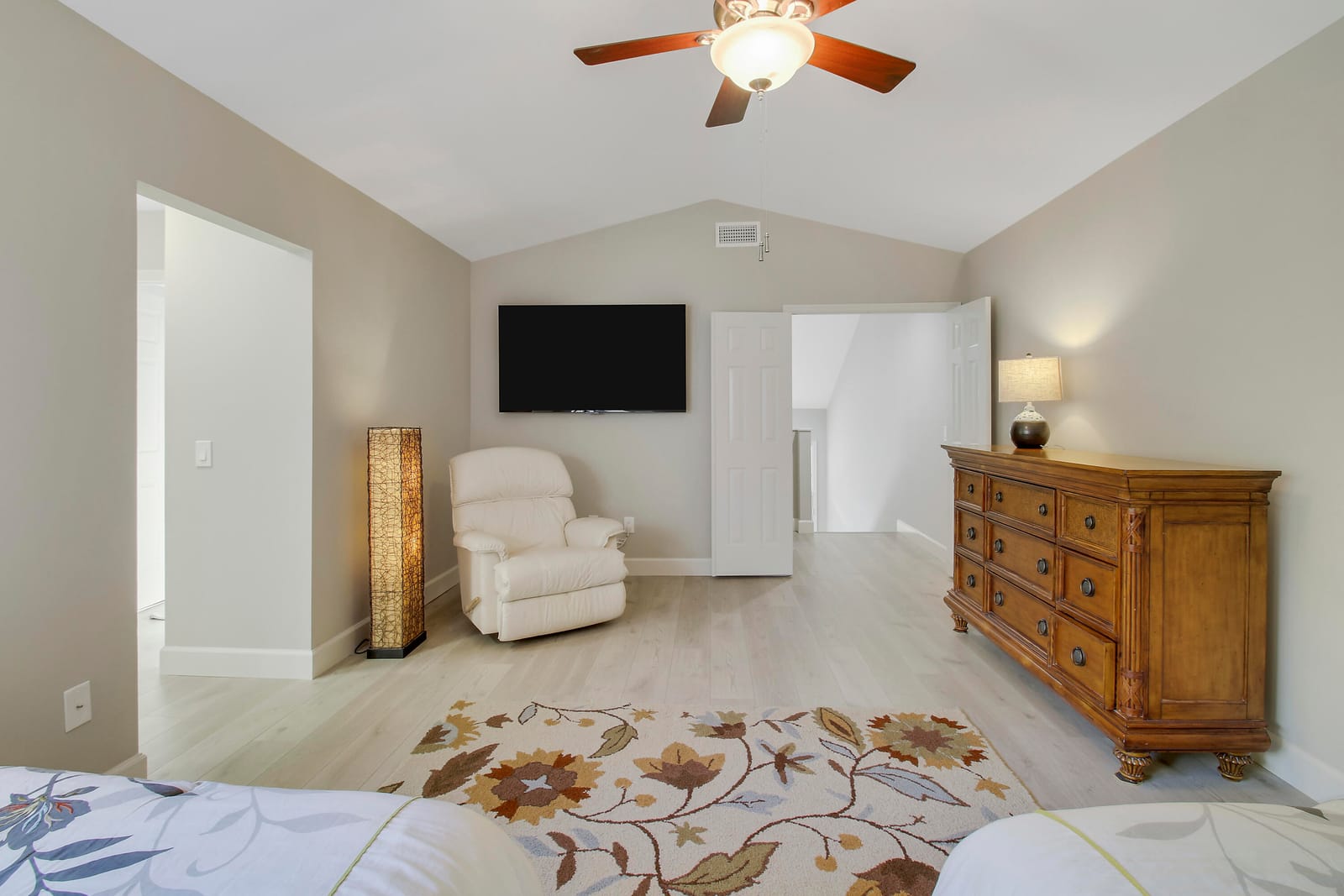 587 Prestwick Circle 2, Palm Beach Gardens, FL 33418 photo 21