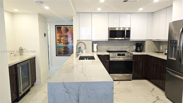 1965 S Ocean Drive 2S, Hallandale Beach, FL 33009