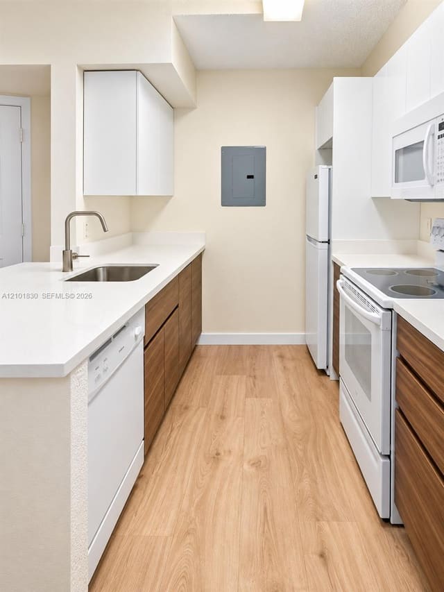 2946 S University Drive 7206, Davie, FL 33328