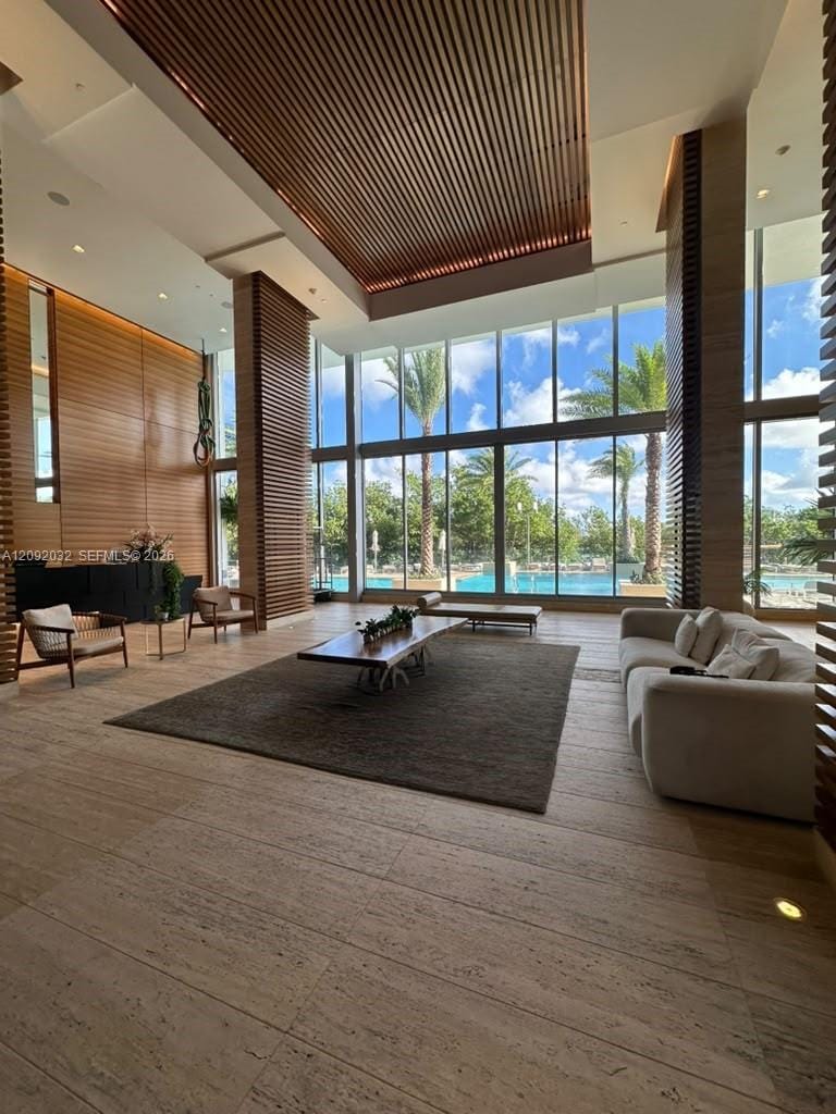 16385 Biscayne Boulevard 2606, North Miami Beach, FL 33160 photo 18