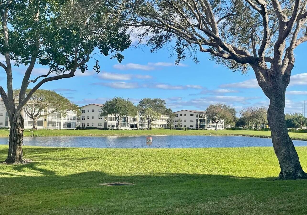 7 PRESTON A — photo 1