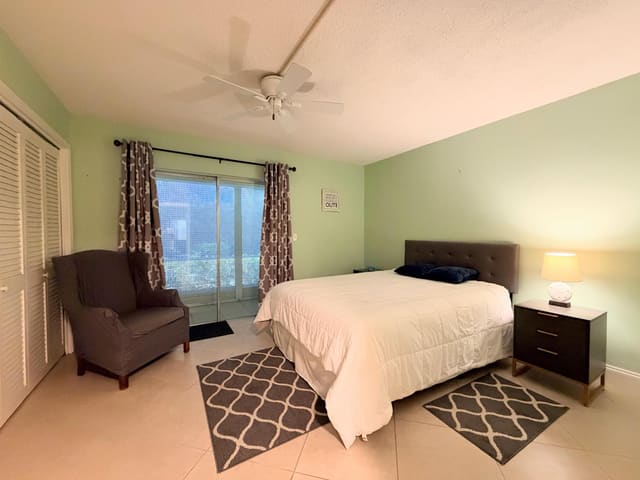 240 HORIZONS W 107, Boynton Beach, FL 33435