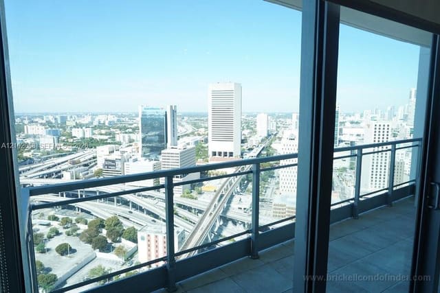 90 SW 3rd Street 3505, Miami, FL 33130