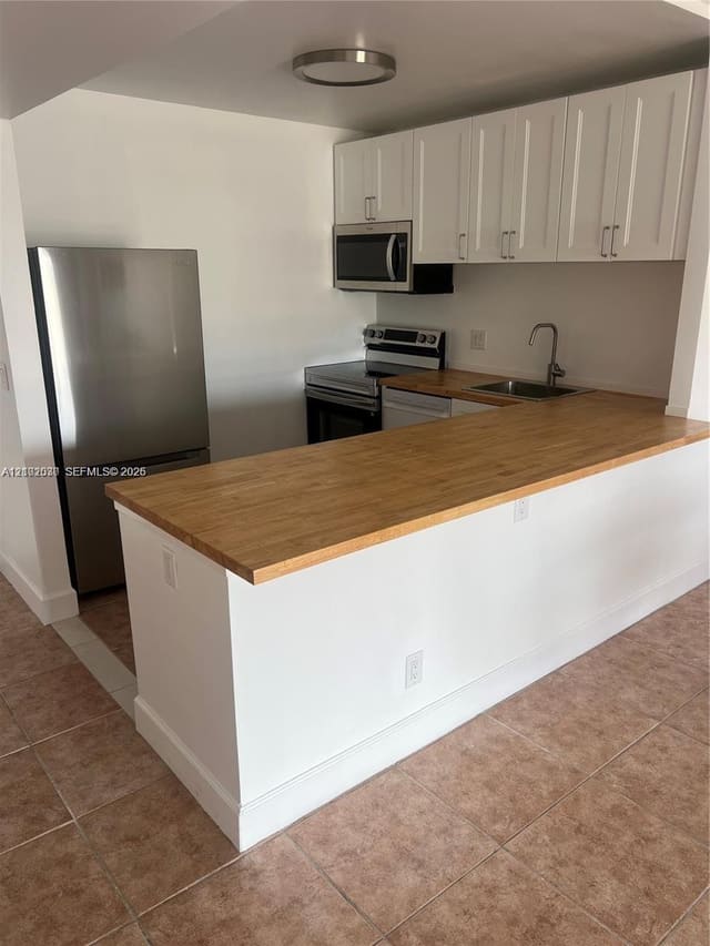 1455 N Treasure Drive 5B, North Bay Village, FL 33141