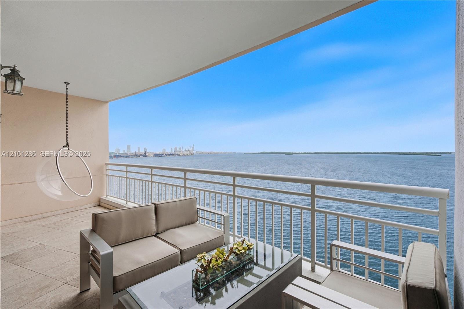 808 Brickell Key Drive 1106, Miami, FL 33131