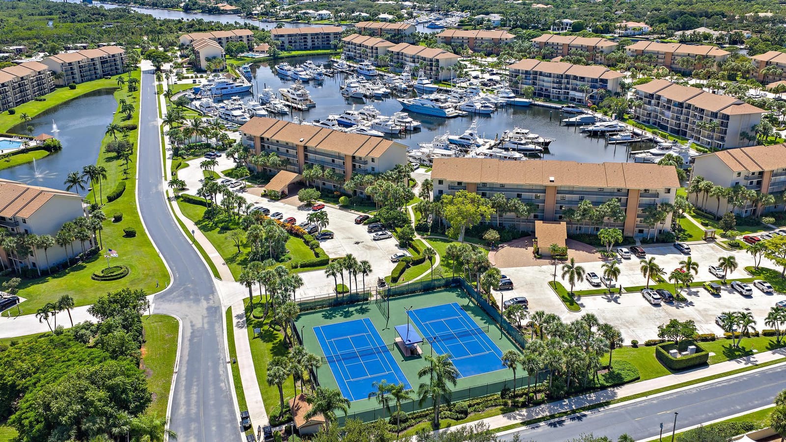 601 SEAFARER Circle 201, Jupiter, FL 33477 photo 29