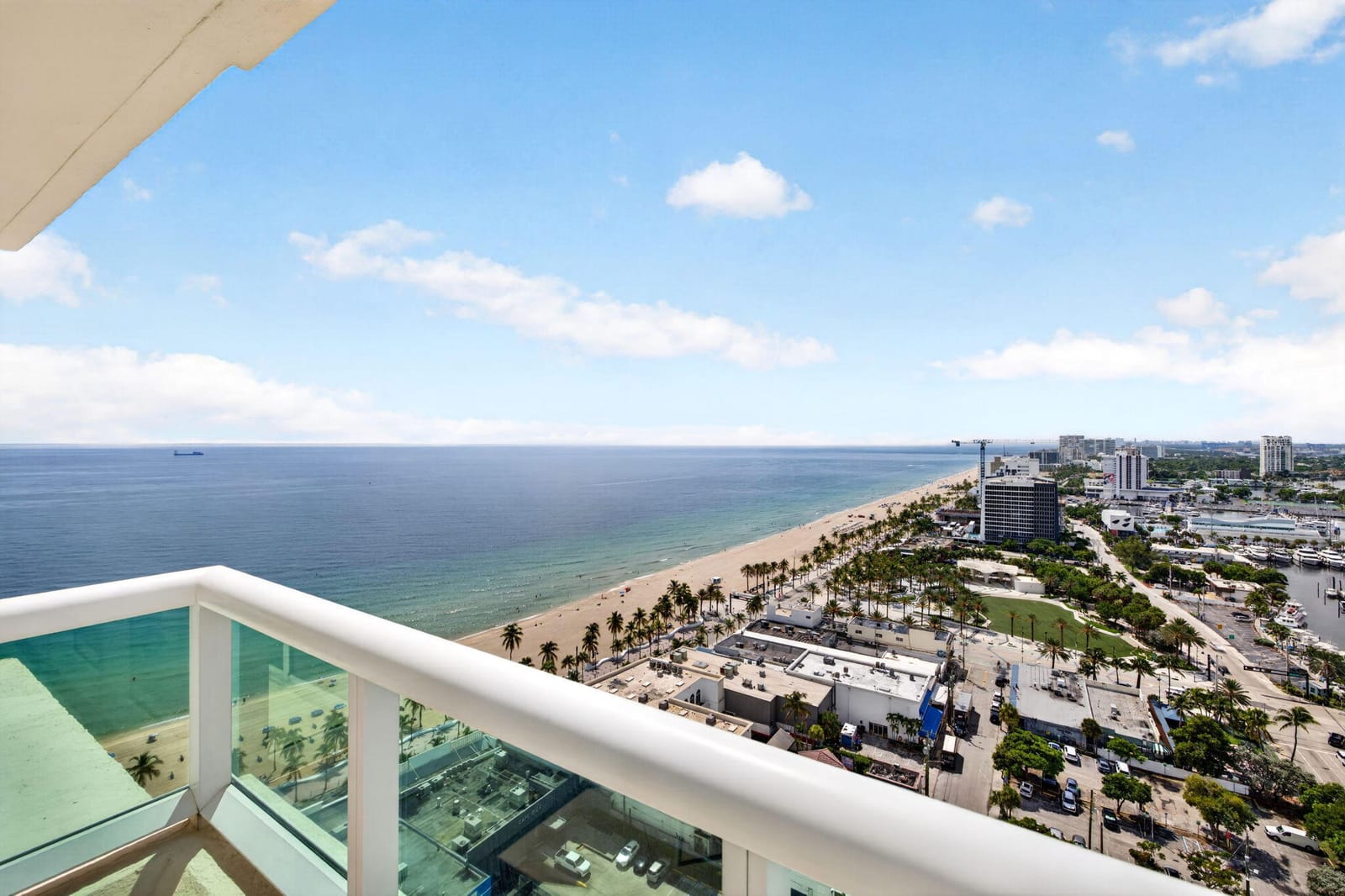 101 S FORT LAUDERDALE BEACH Boulevard 2407, Fort Lauderdale, FL 33316 photo 2