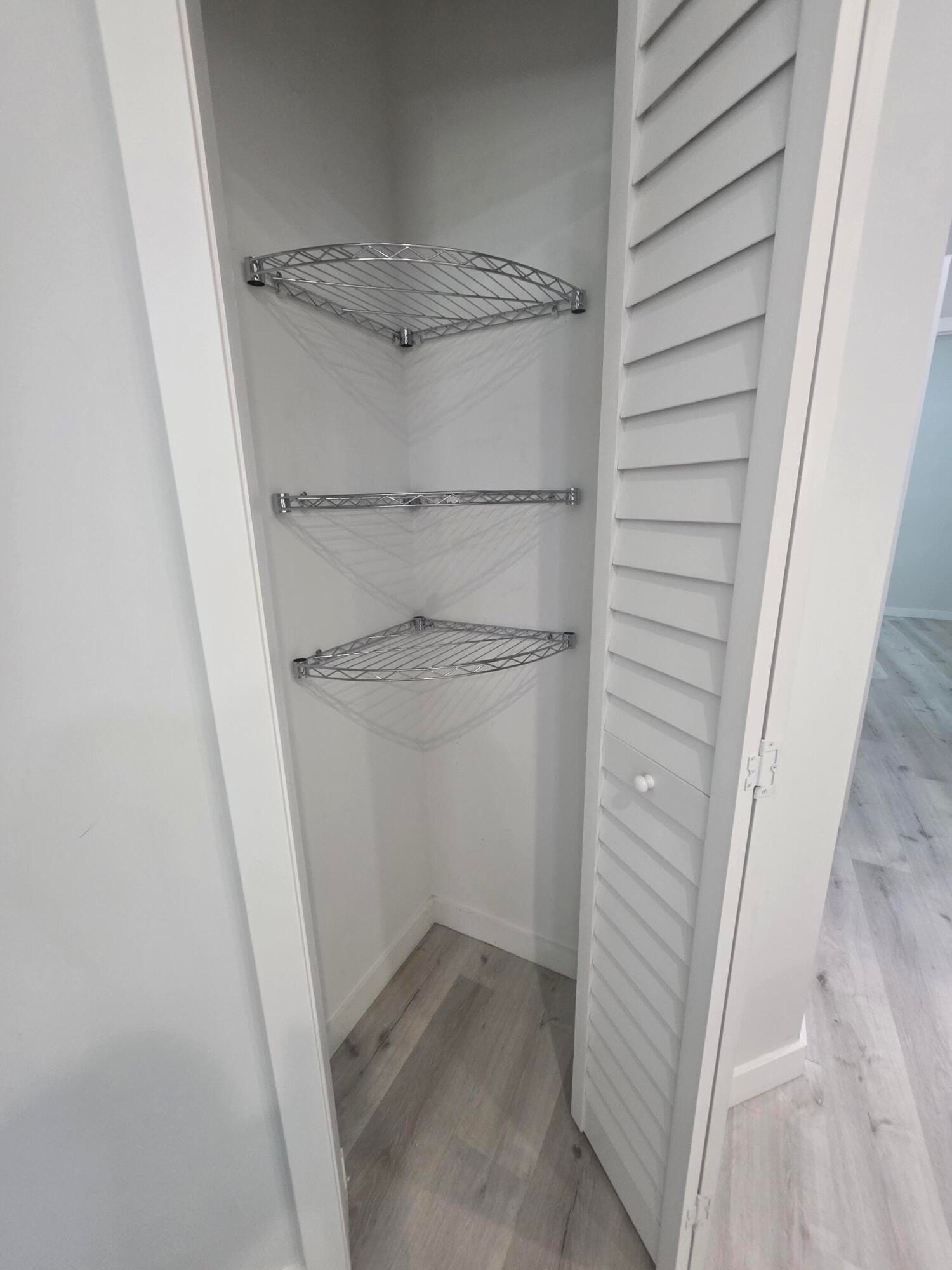 4595 Cambridge Street — photo 6