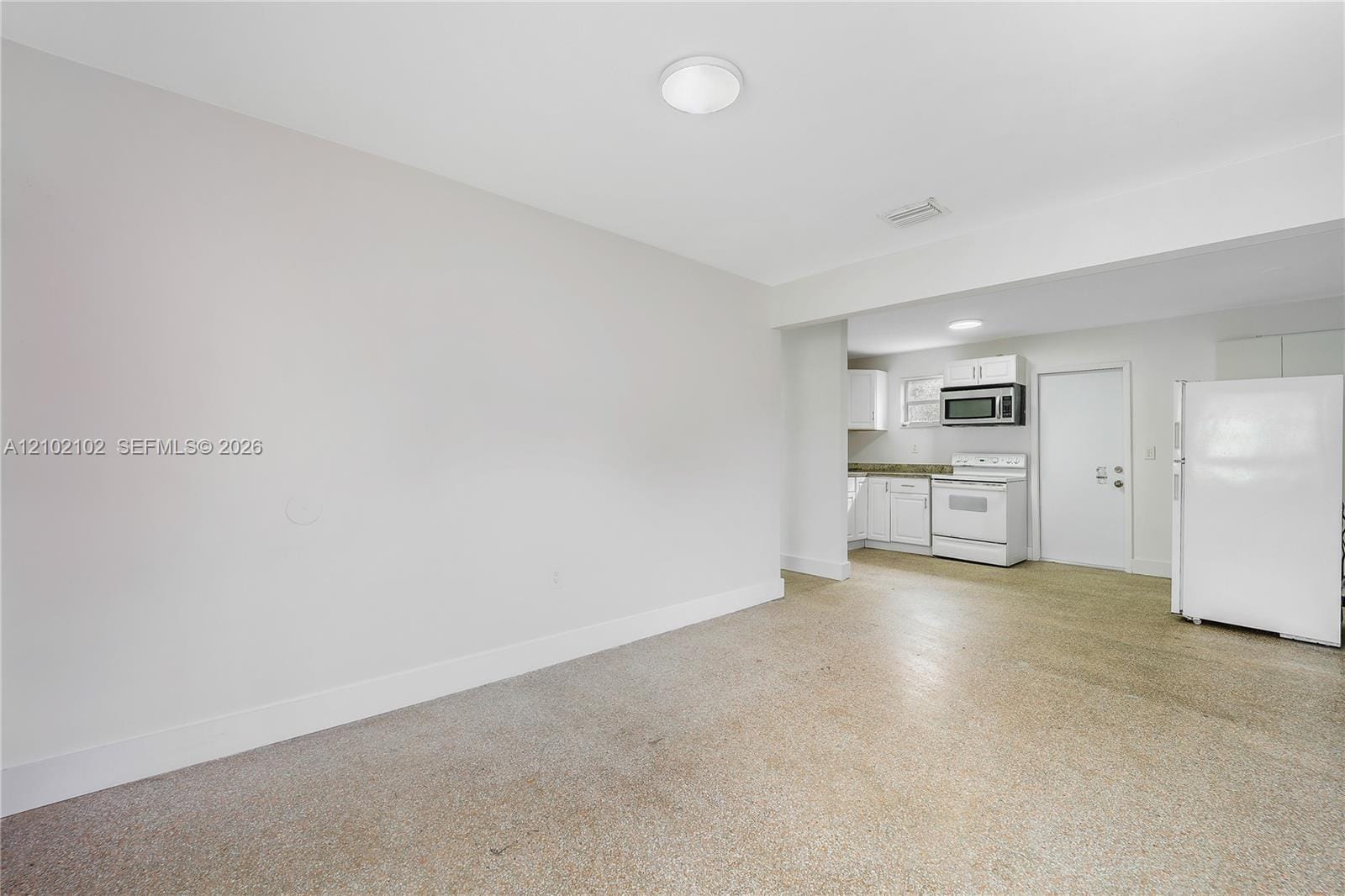 570 NE 132nd Street, North Miami, FL 33161 photo 2