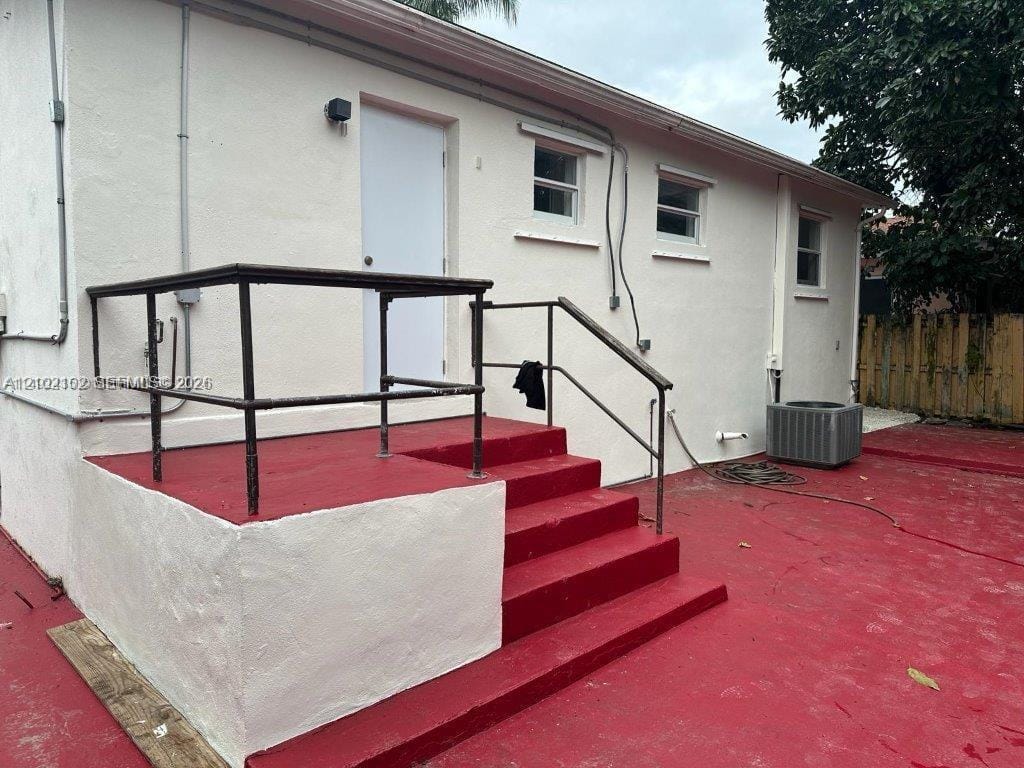 570 NE 132nd Street, North Miami, FL 33161 photo 9