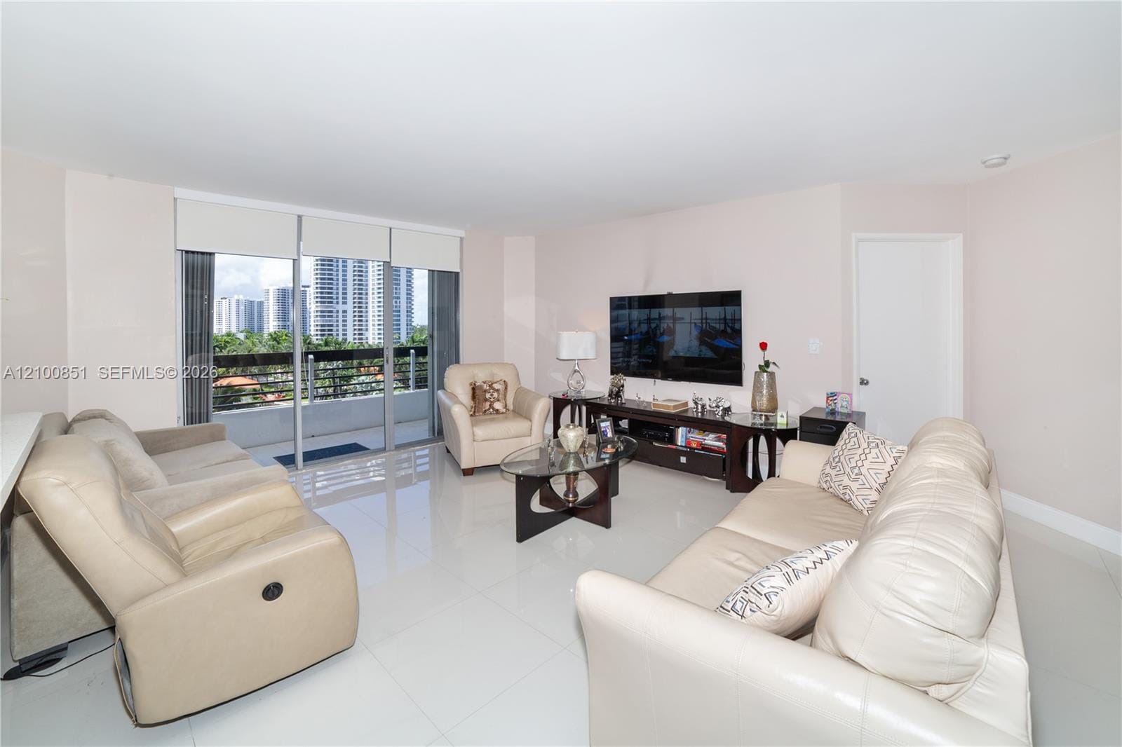 19195 NE 36th Court 802, Aventura, FL 33180 photo 19