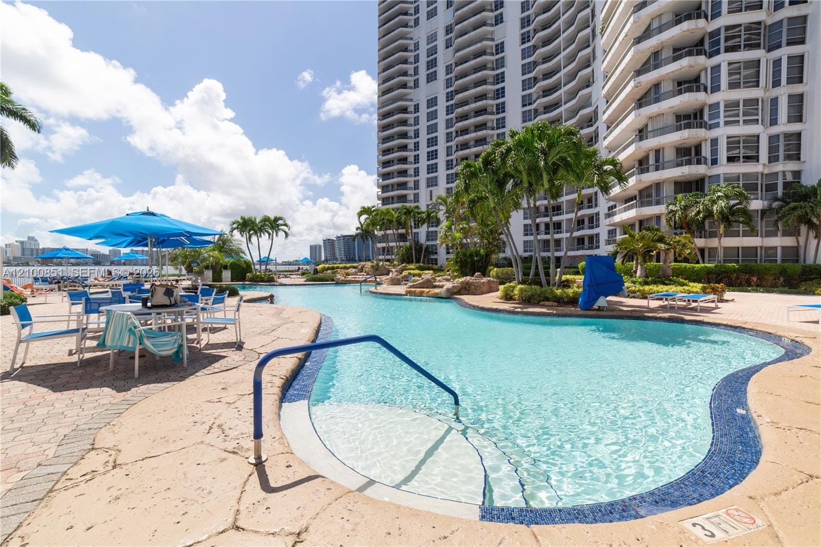 19195 NE 36th Court 802, Aventura, FL 33180 photo 5