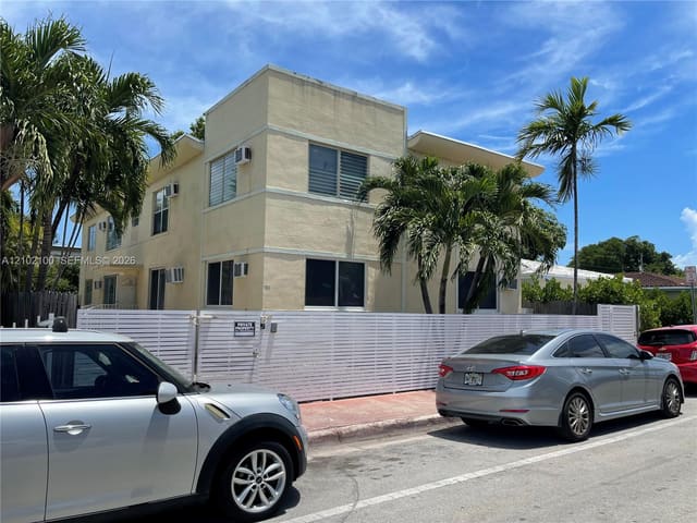 785 81st Street 3, Miami Beach, FL 33141