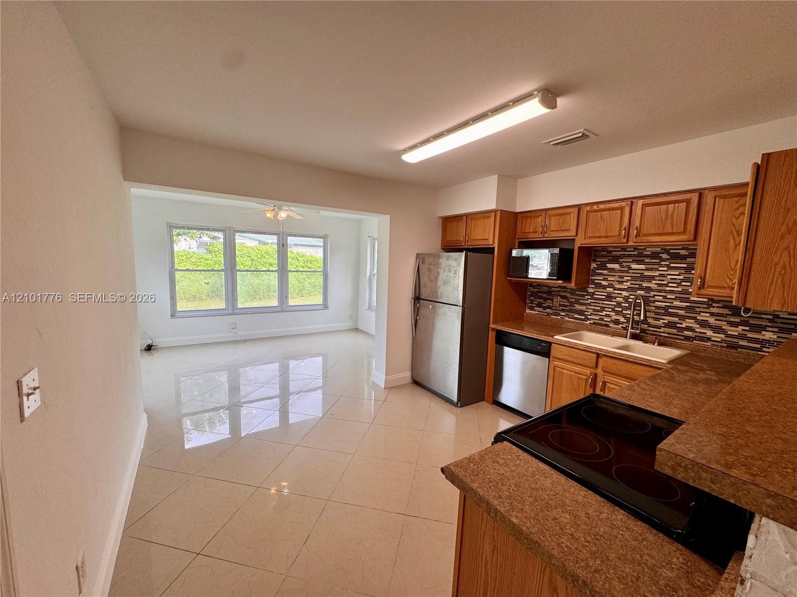 4720 SW 25th Terrace, Dania Beach, FL 33312 photo 4