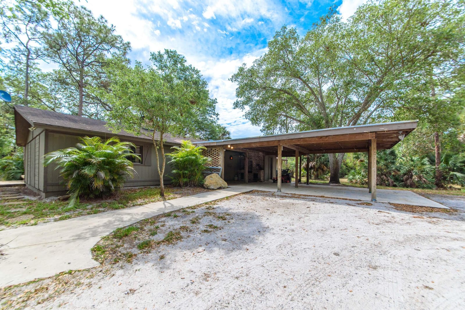 2833 F Road, Loxahatchee Groves, FL 33470 photo 3