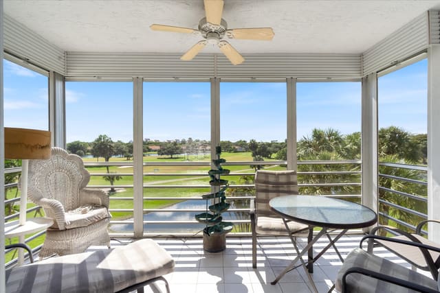 3980 Oaks Clubhouse Drive 411, Pompano Beach, FL 33069