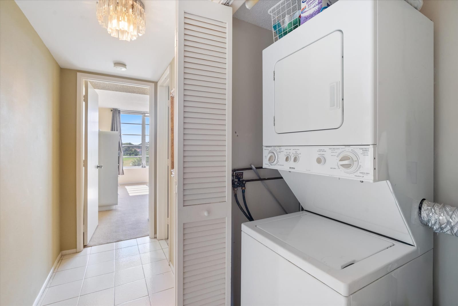 3980 Oaks Clubhouse Drive 411, Pompano Beach, FL 33069 photo 11