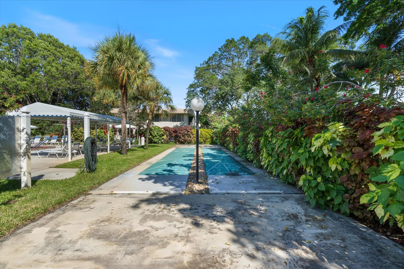 3980 Oaks Clubhouse Drive 411, Pompano Beach, FL 33069 photo 21
