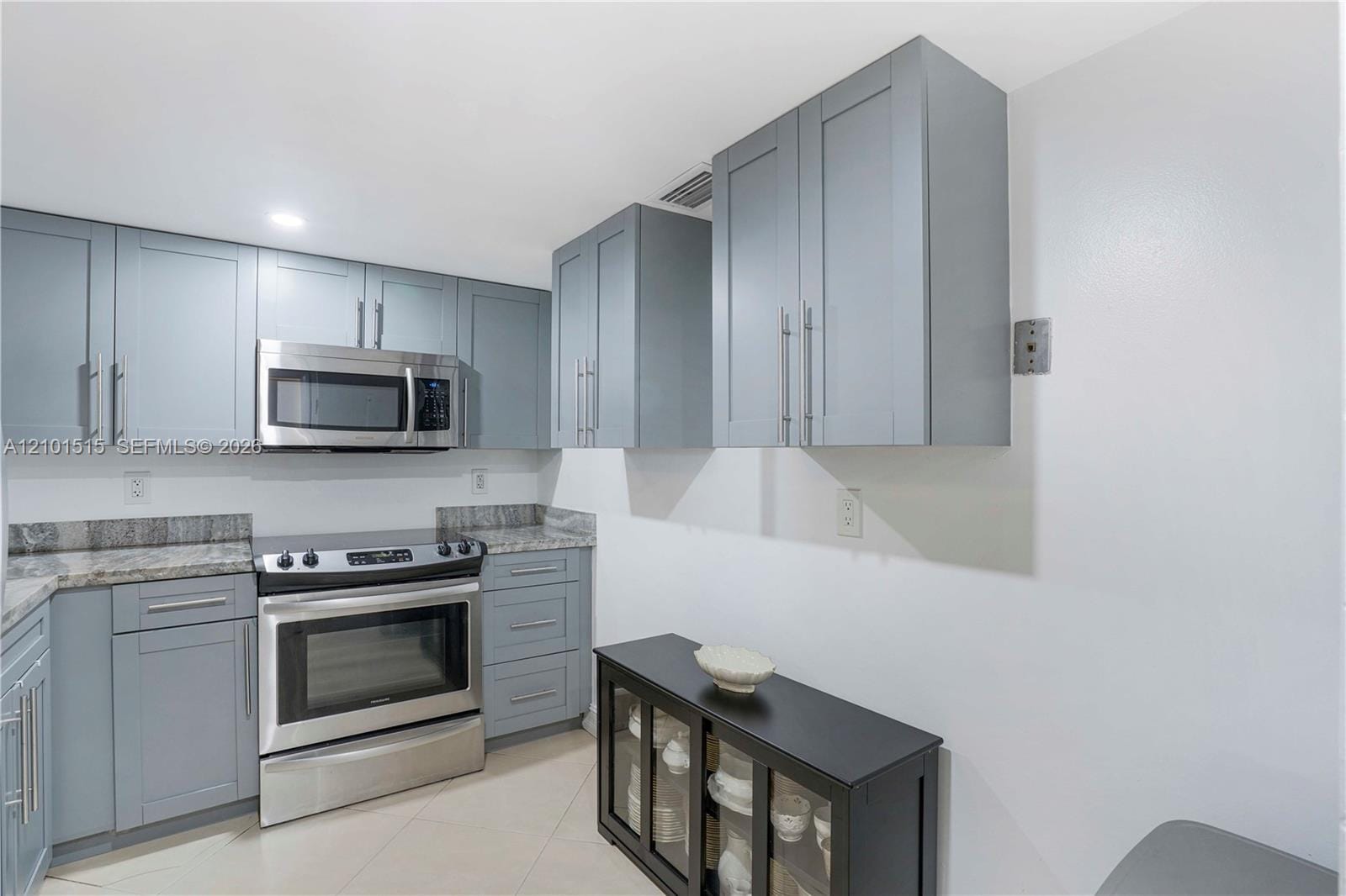 3900 N Hills Drive 307, Hollywood, FL 33021 photo 3