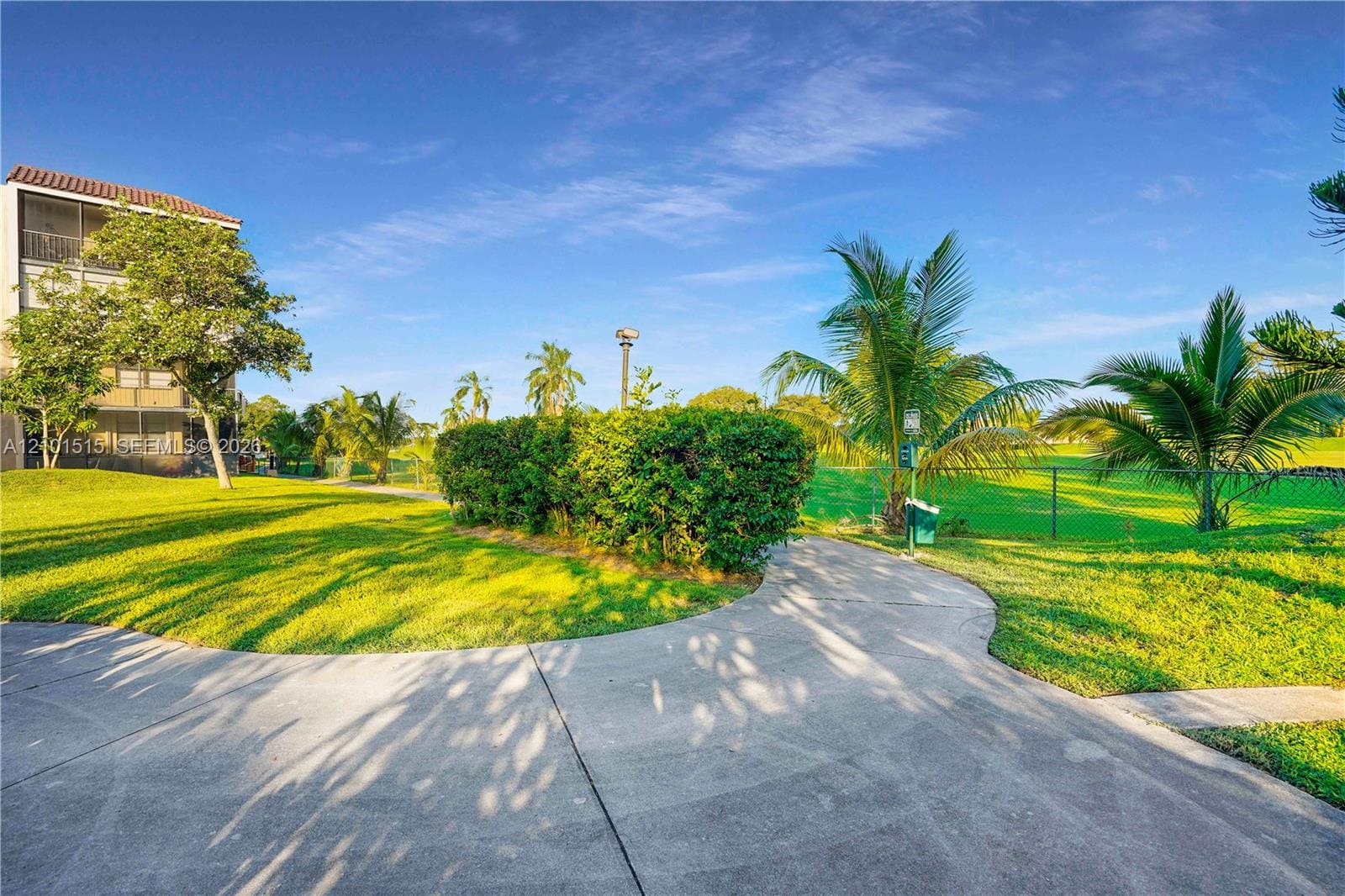 3900 N Hills Drive 307, Hollywood, FL 33021 photo 28