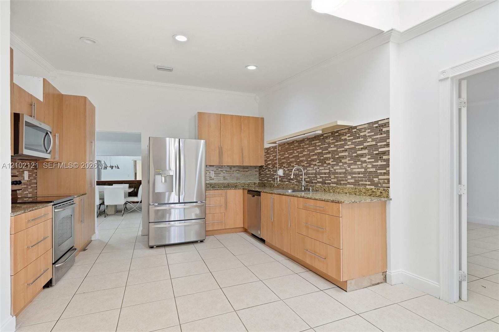 502 NE 195th Street, Miami, FL 33179 photo 20