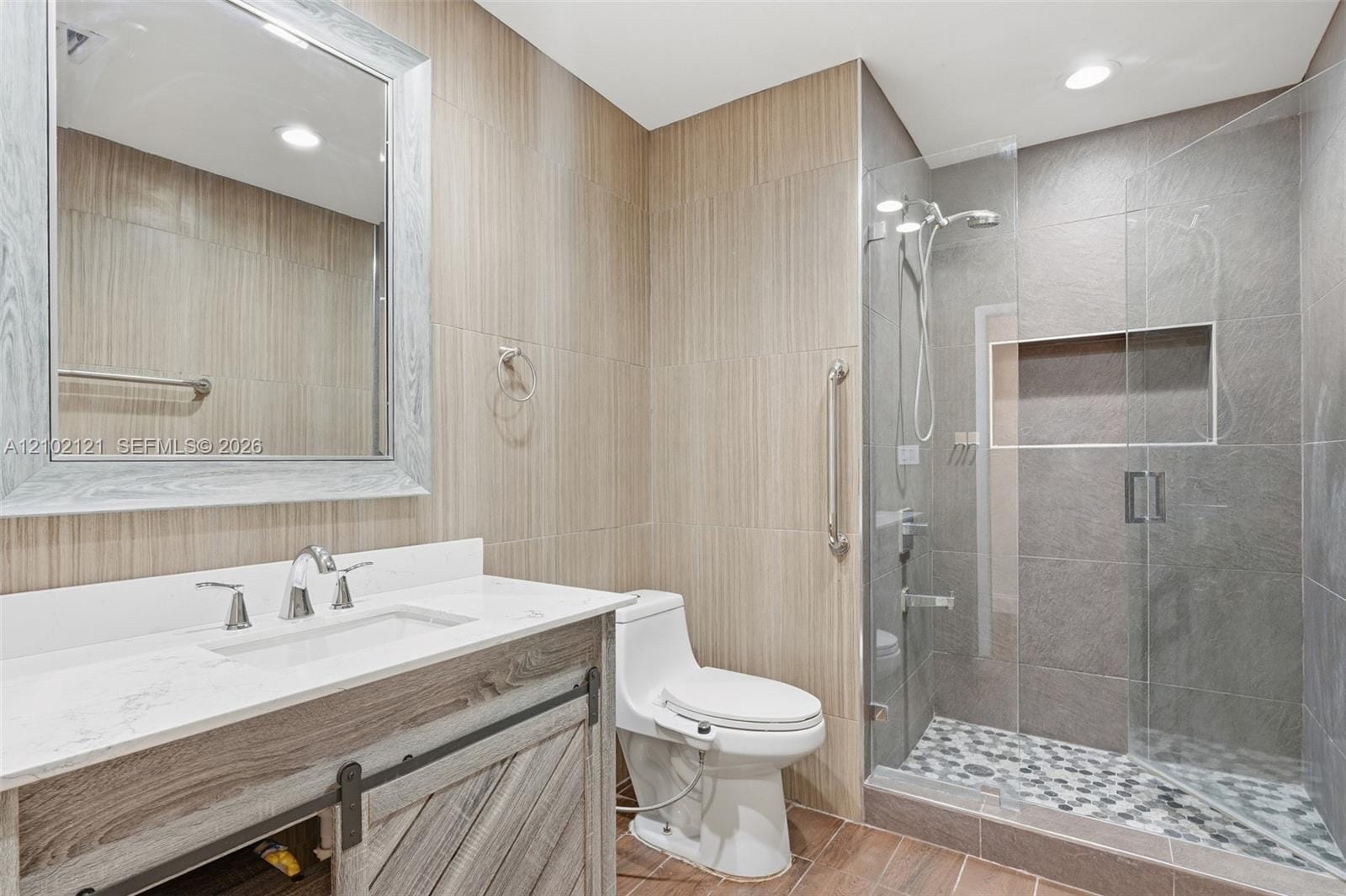 502 NE 195th Street, Miami, FL 33179 photo 23