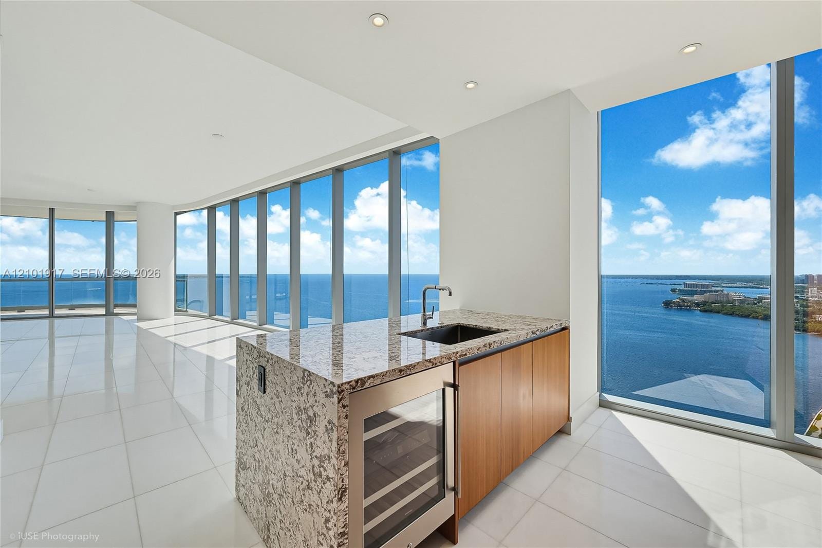 175 SE 25 Road 3002, Miami, FL 33129 photo 4