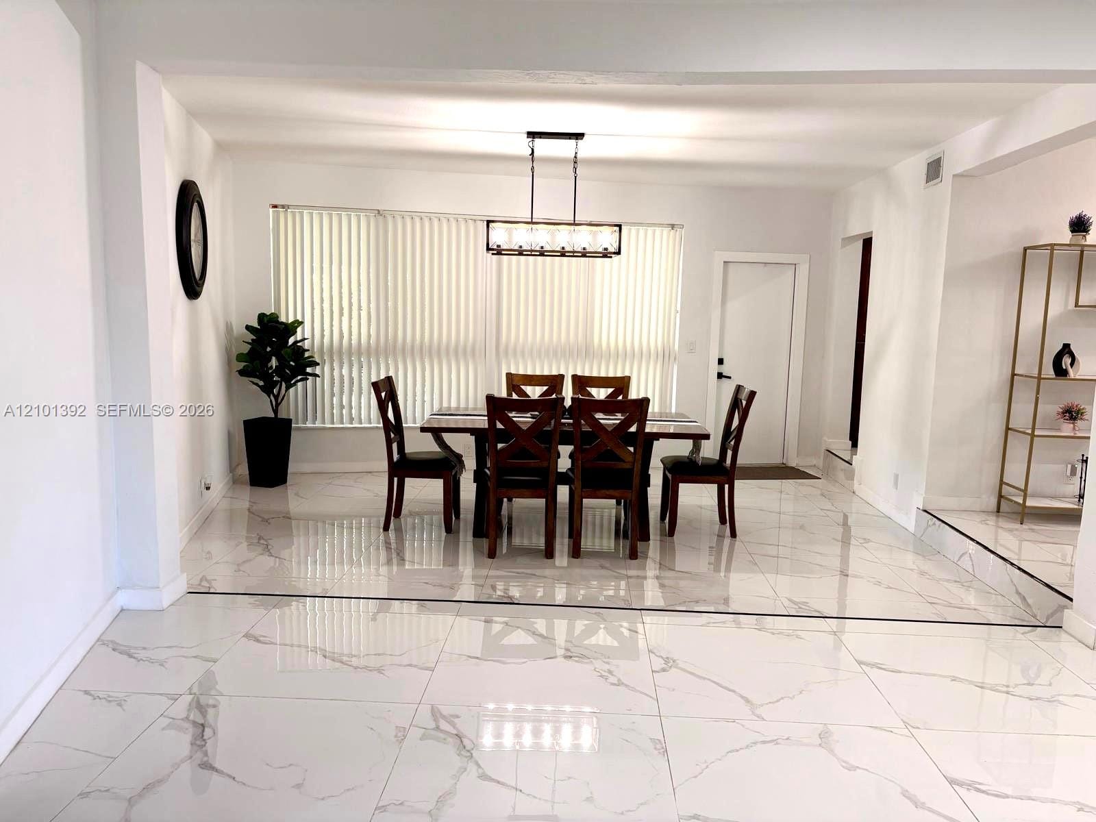 12520 NE 1st Court — photo 8