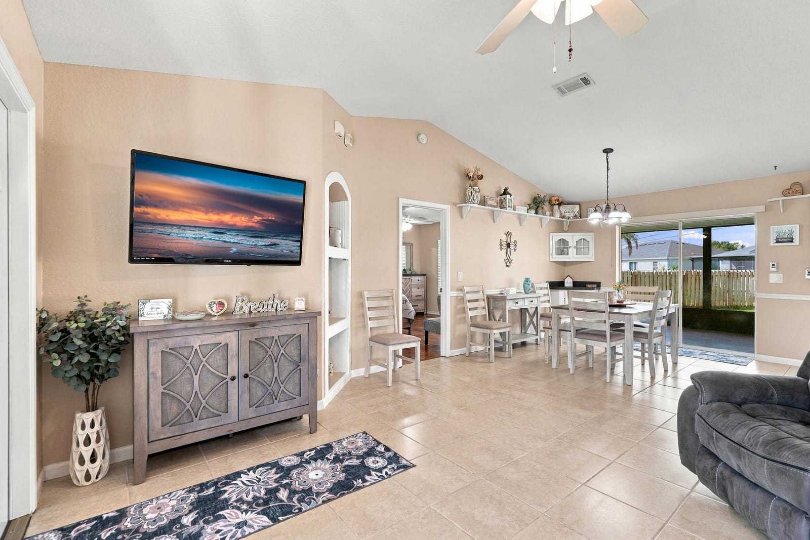 590 NW HAVEN Street, Port St. Lucie, FL 34983 photo 4