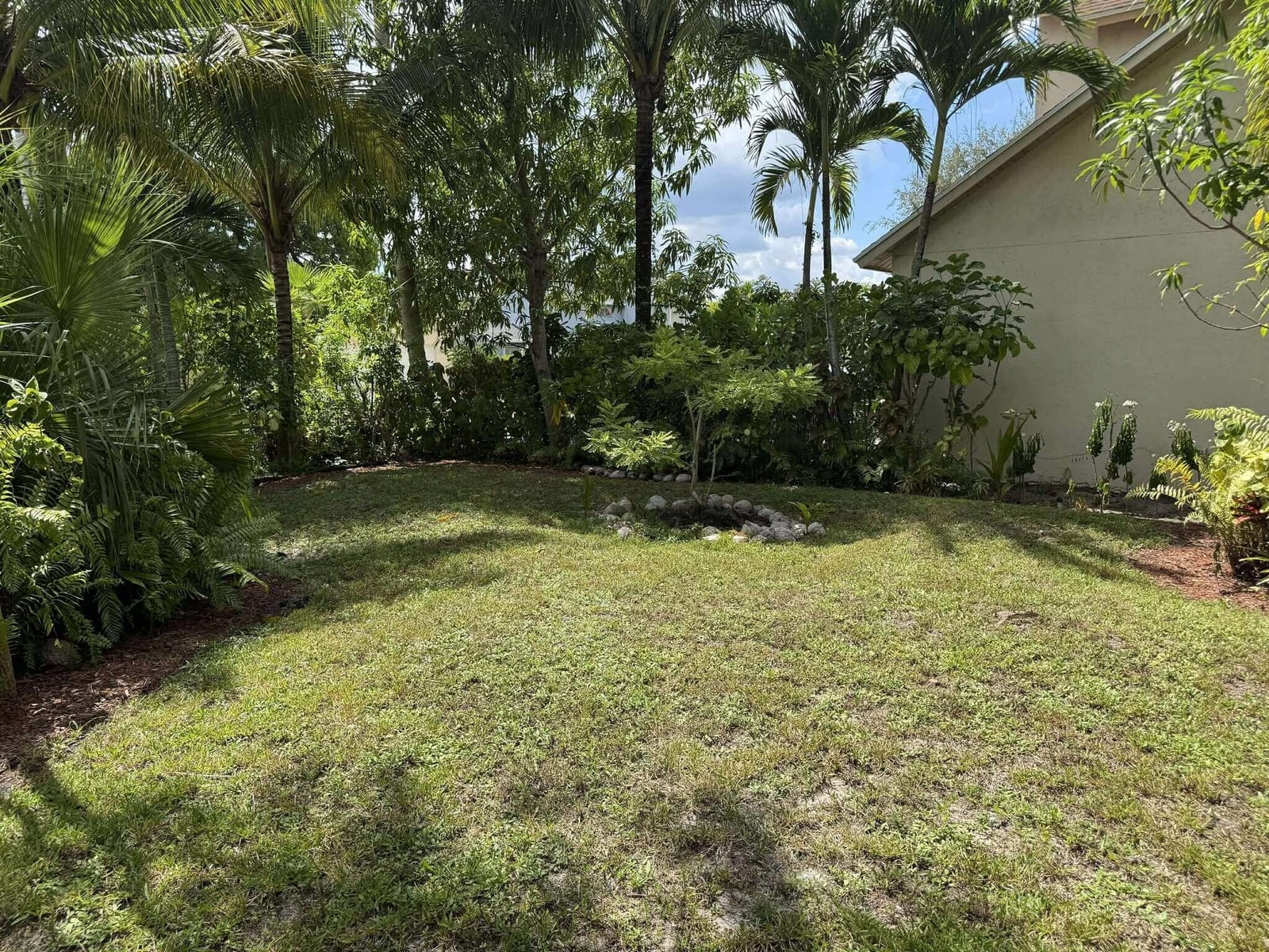 5065 WILLOW POND Road W, West Palm Beach, FL 33417 photo 18