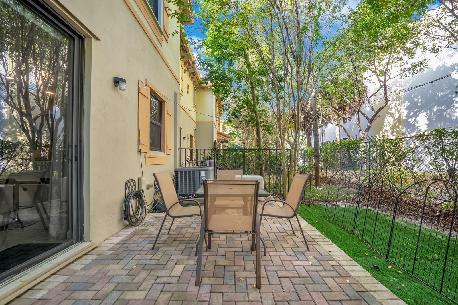 6946 NW HALTON PARK Lane 1, Coconut Creek, FL 33073 photo 19