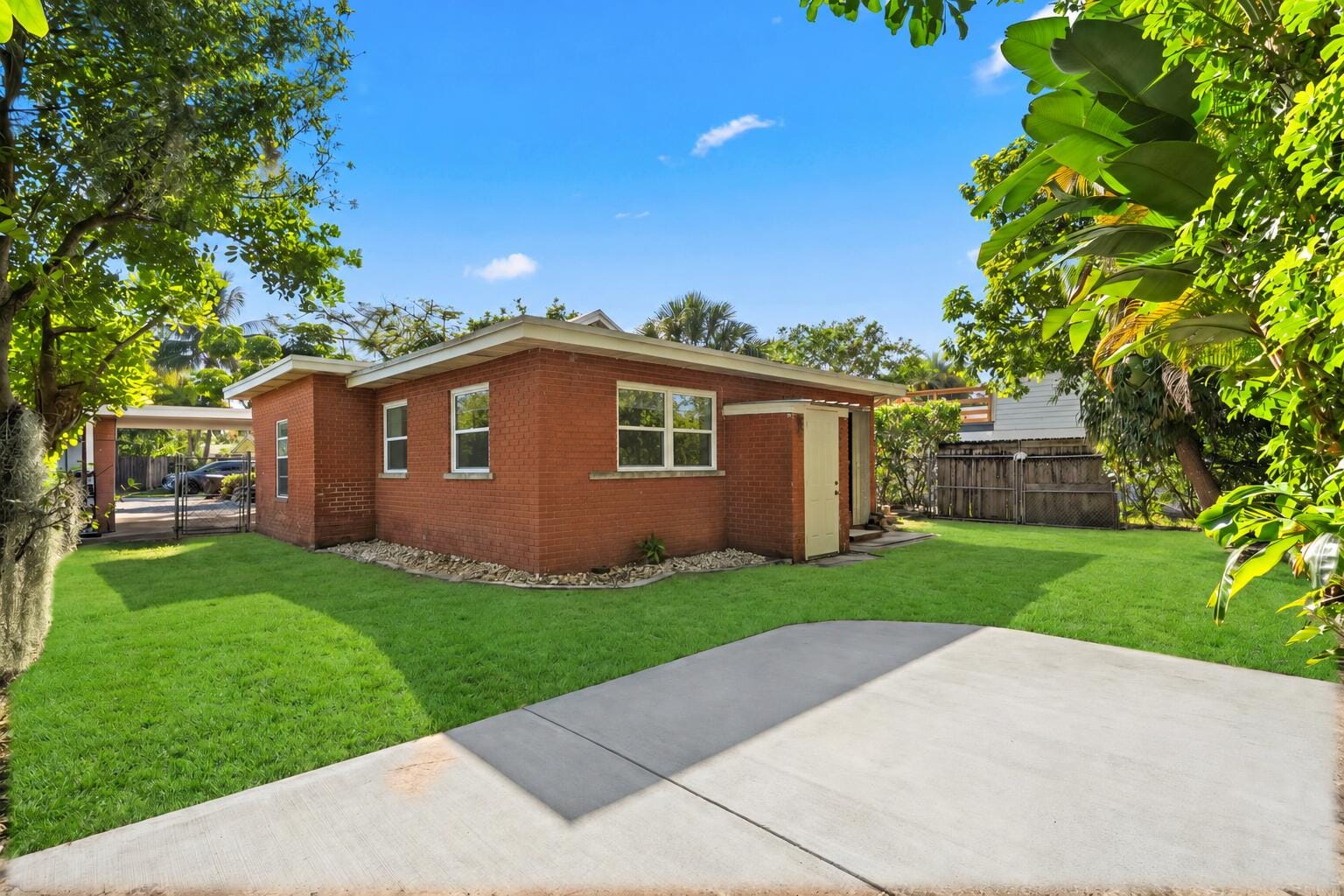 315 SW 9TH Avenue, Fort Lauderdale, FL 33312 photo 16